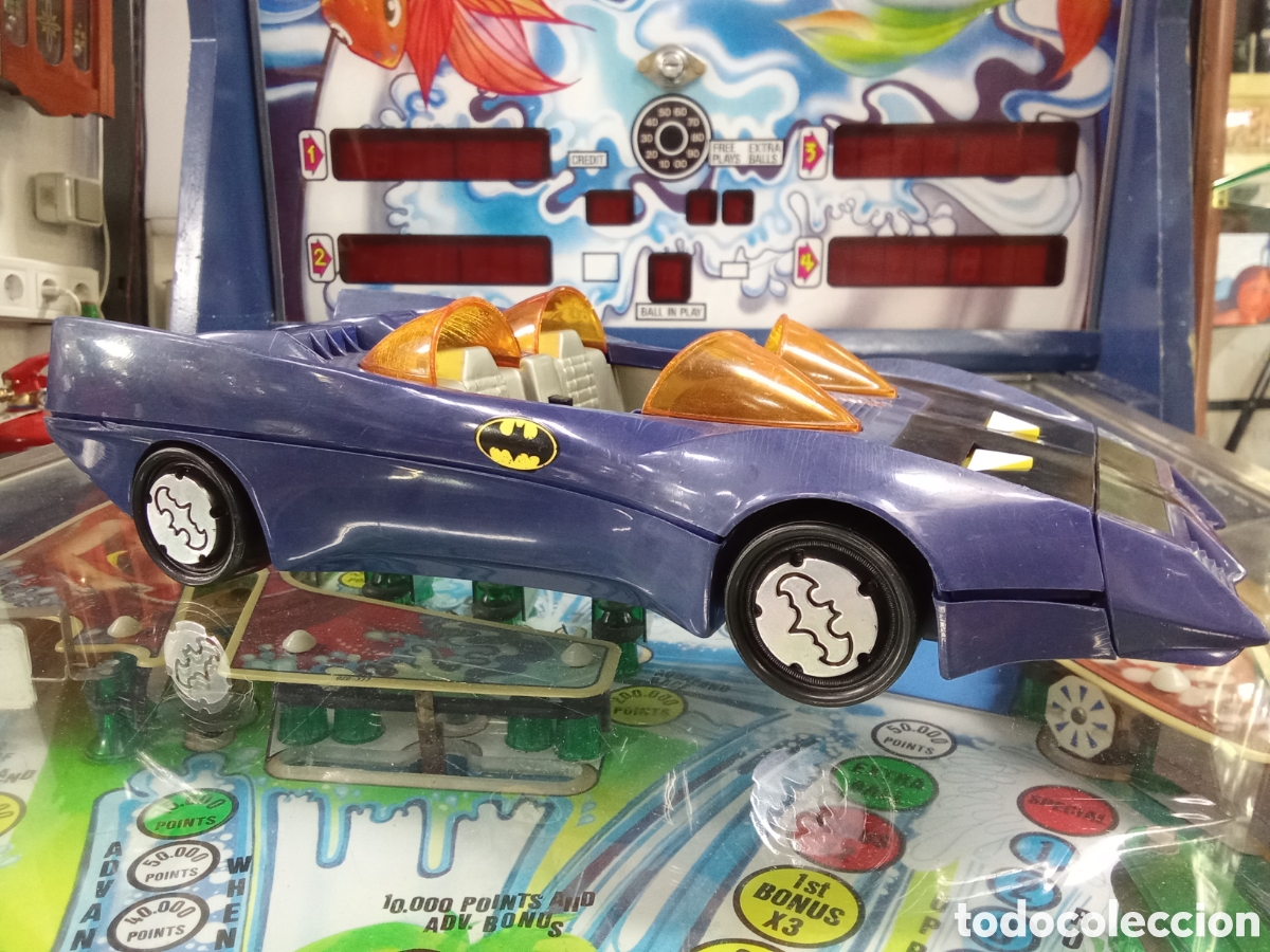 Figuras y mu&ntilde;ecos DC: COCHE DE BATMAN DC COMICS INC 1984