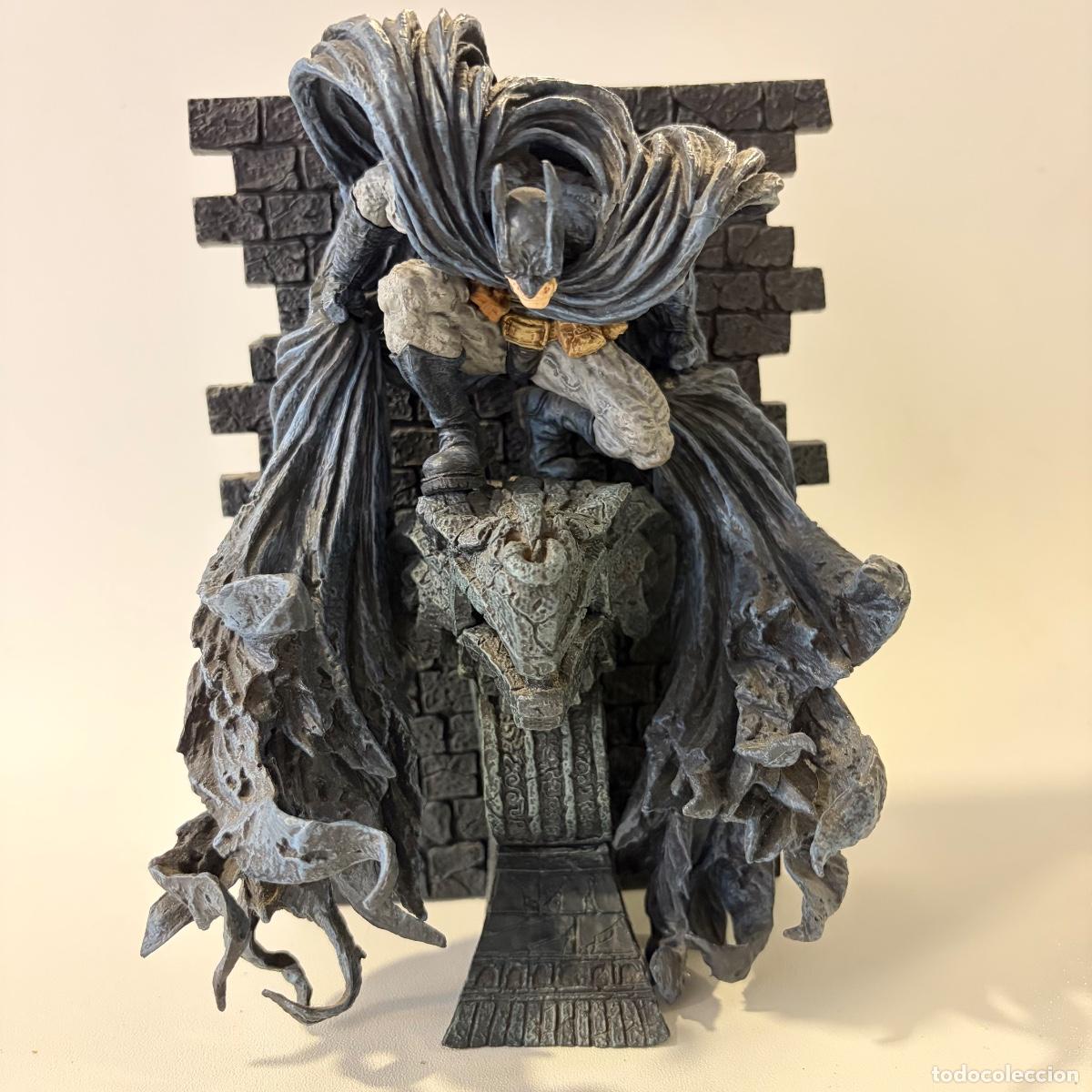 Figuras y mu&ntilde;ecos DC: figura mu&ntilde;eco Batman Room Gargoyle Kotobukiya ARTFX gargola