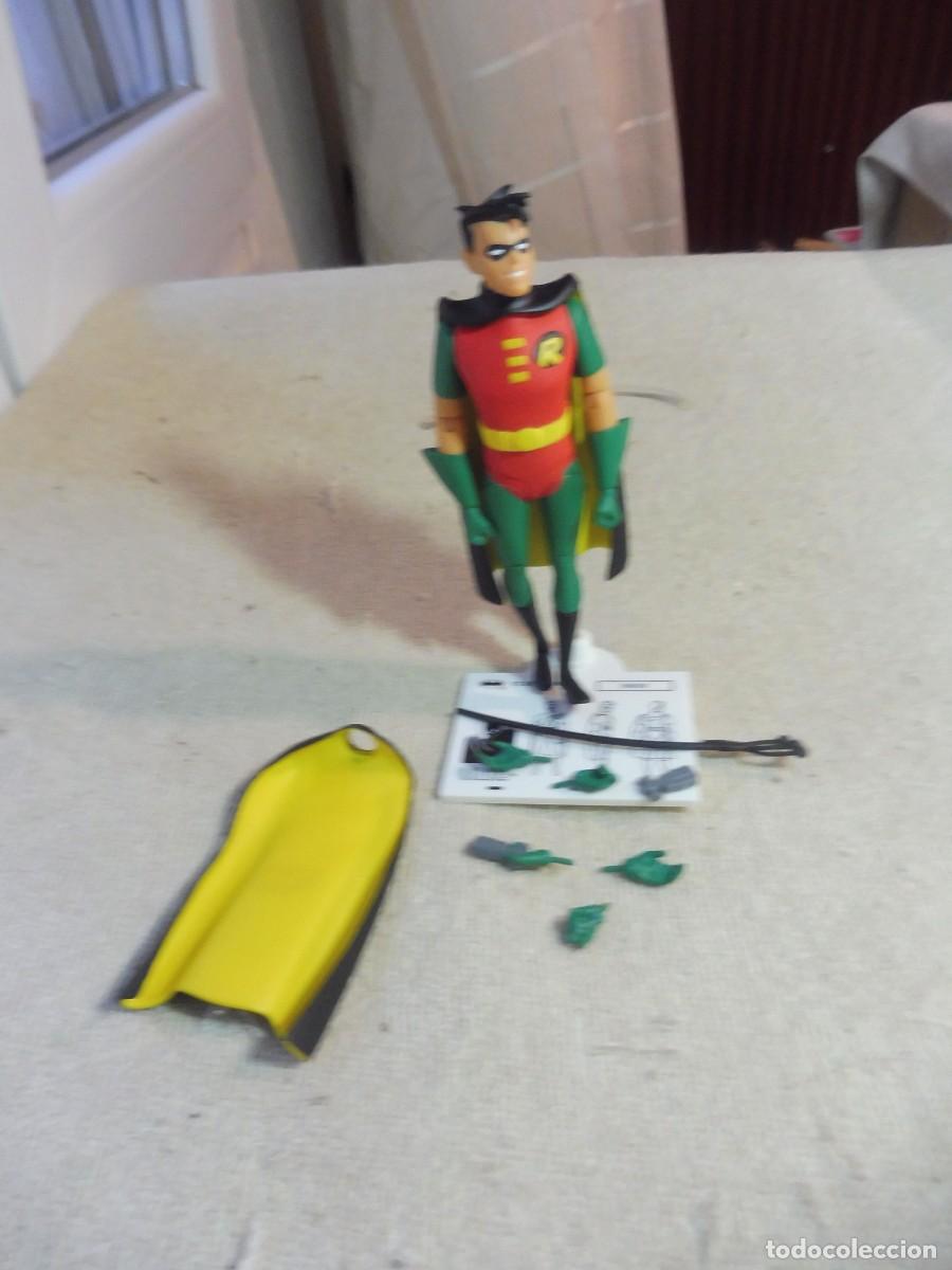 Figuras y mu&ntilde;ecos DC: Figura Robin y complementos DC collectibles the animated series 2015