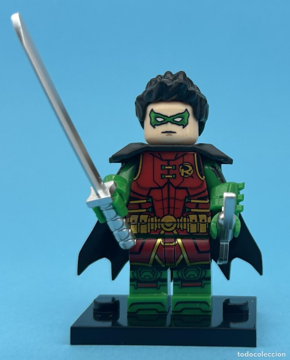 Figuras y mu&ntilde;ecos DC: Minifigura Robin Damian Wayne - DC Comics mu&ntilde;eco - Foto 2