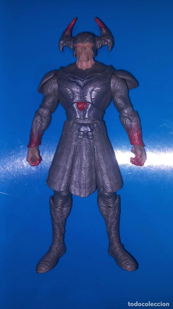 Figuras y mu&ntilde;ecos DC: Figura de Steppenwolf, villano de La Liga de la Justicia - DC Comics - Mattel - 2017, mide 23 cm