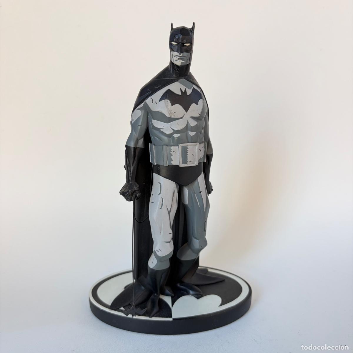 Figuras y mu&ntilde;ecos DC: Figura mu&ntilde;eco estatua Batman Black & White Mike Mignola DC Direct 2006 primera edicion 1409/3800