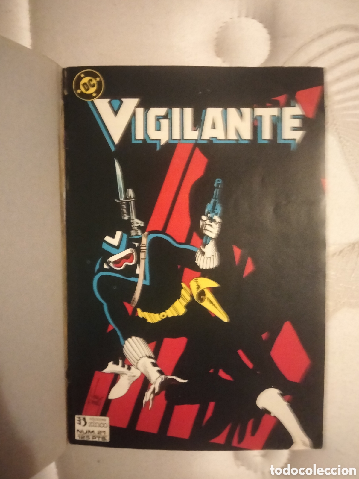 Figuras y mu&ntilde;ecos DC: Vigilante n21al24 comics - Foto 2