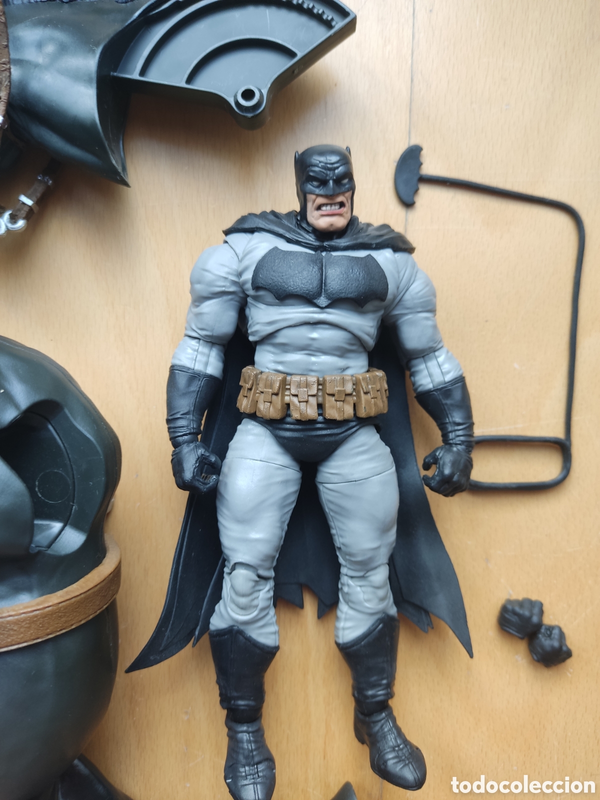 Figuras y mu&ntilde;ecos DC: DC Multiverse Batman Dark Knight Returns BAF - Foto 2