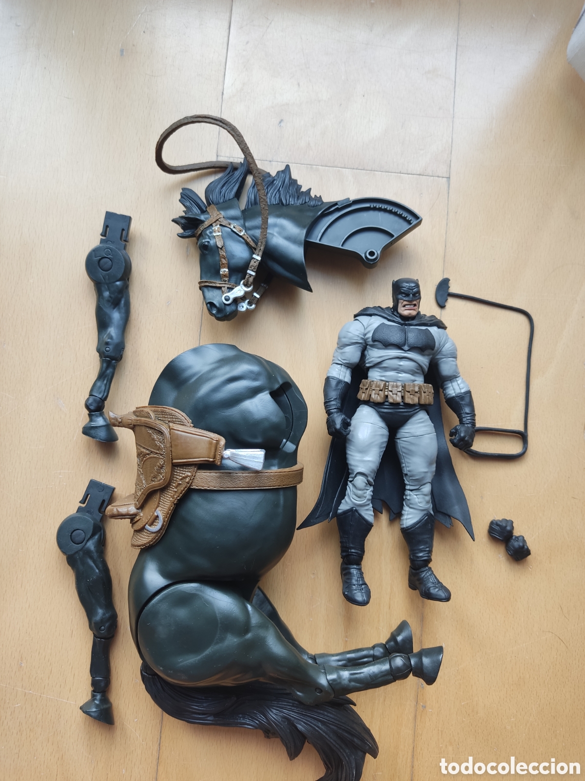 Figuras y mu&ntilde;ecos DC: DC Multiverse Batman Dark Knight Returns BAF - Foto 1