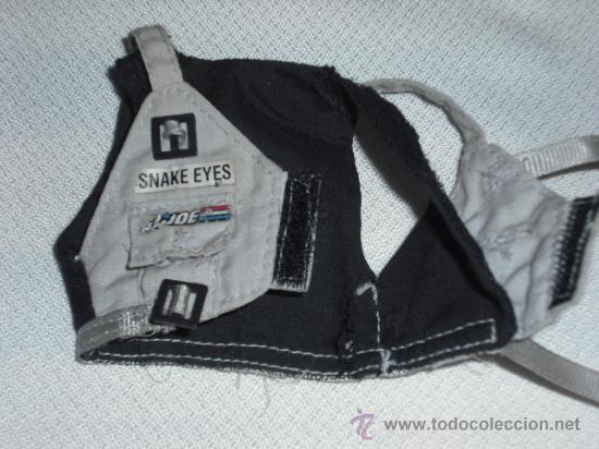 Figuras y mu&ntilde;ecos GI Joe: CHALECO SNAKE EYES - Foto 3