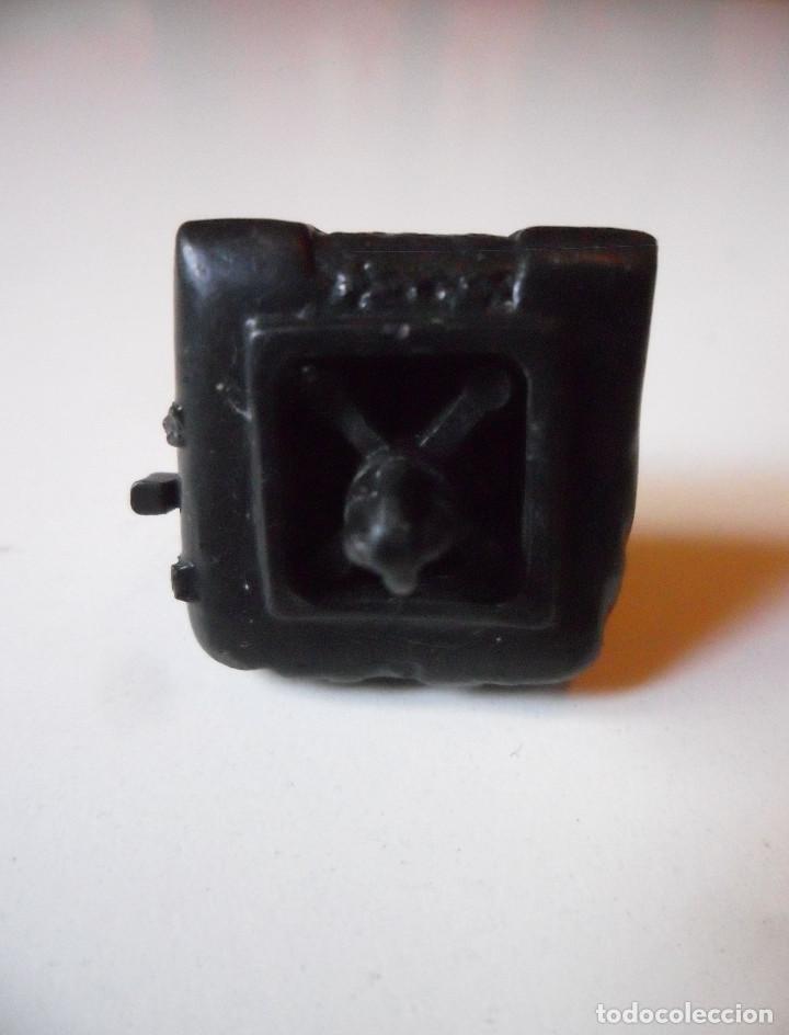 Figuras y mu&ntilde;ecos GI Joe: GI JOE SNAKE EYES (v2) BACKPACK HASBRO 1985 - Foto 2