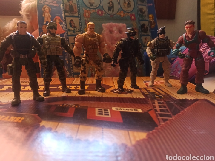 Figuras y mu&ntilde;ecos GI Joe: Figuras tipo gia Joe y otros - Foto 1