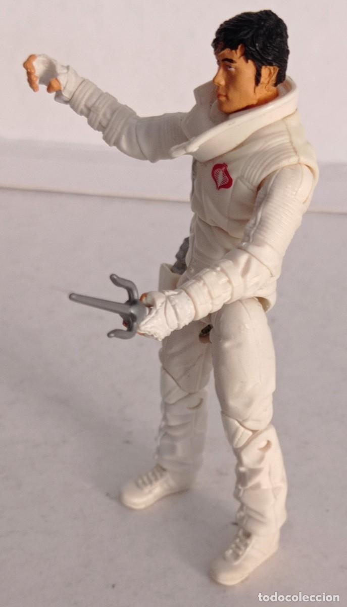 Figuras y mu&ntilde;ecos GI Joe: figura GI Joe de Storm Shadow - Foto 2