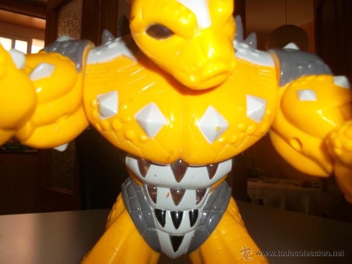 Figuras y mu&ntilde;ecos Gormiti: gormiti en formato grande - Foto 2