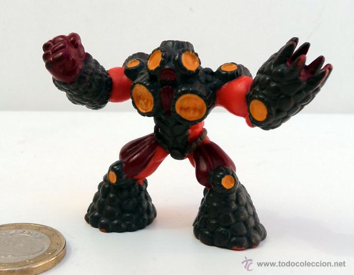 Figuras y mu&ntilde;ecos Gormiti: Figura en goma - Gormiti. - Foto 1