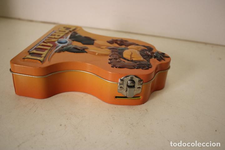 Figuras y mu&ntilde;ecos Gormiti: caja metalica de gormiti - Foto 4