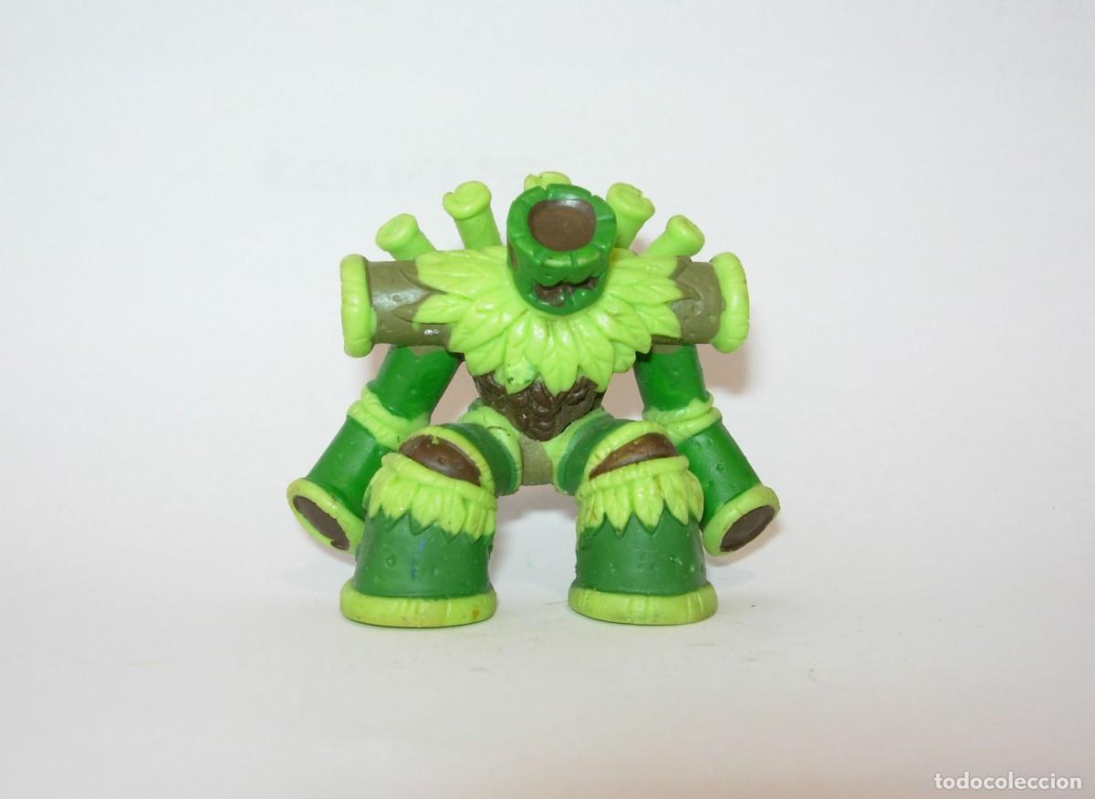 Figuras y mu&ntilde;ecos Gormiti: Gormiti Gormitis figura con conector base - Foto 1