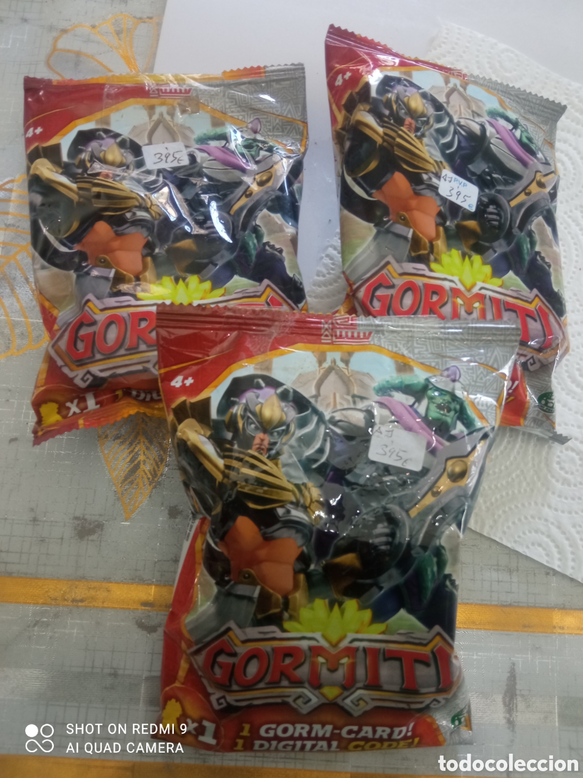 Figuras y mu&ntilde;ecos Gormiti: SOBRES SORPRESA GORMITI SIN ABRIR! - Foto 1
