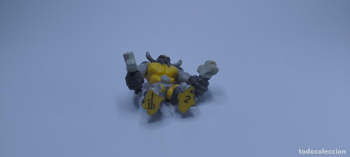 Figuras y mu&ntilde;ecos Gormiti: Gormiti Serie 2 - Lanzapiedras - Foto 3