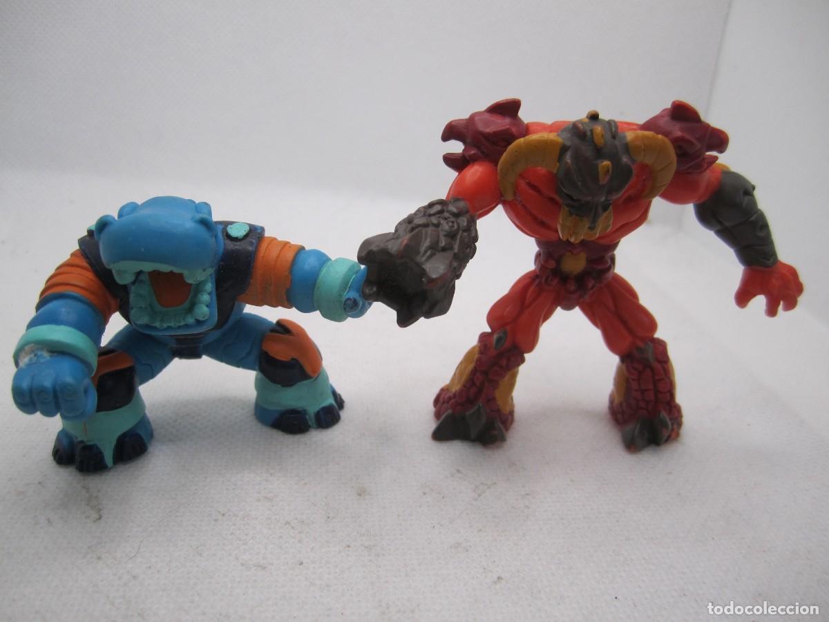 Figuras y mu&ntilde;ecos Gormiti: lote 5 gormiti varios - Foto 3