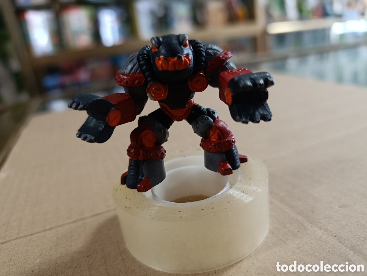 Figure e Bambolotti Gormiti: Metalloide, el Destructor. Serie Neorganic. Gormiti.