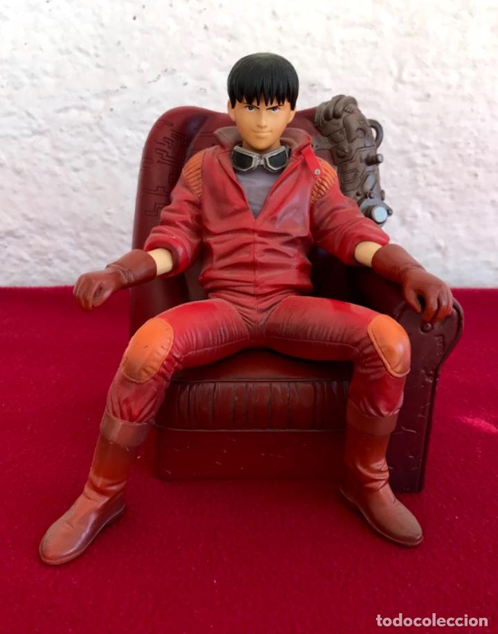 kaneda statue