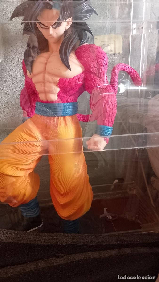 Figuras y Mu&ntilde;ecos Manga: Goku ssj4 1 metro freewing studios
