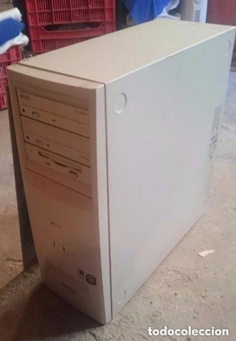 Figuras y mu&ntilde;ecos Manga: ORDENADOR ANTIGUO COMPAQ A&Ntilde;O 2000 - LE FALTA EL DISCO DURO -LEER DETALLES Y VER FOTOS