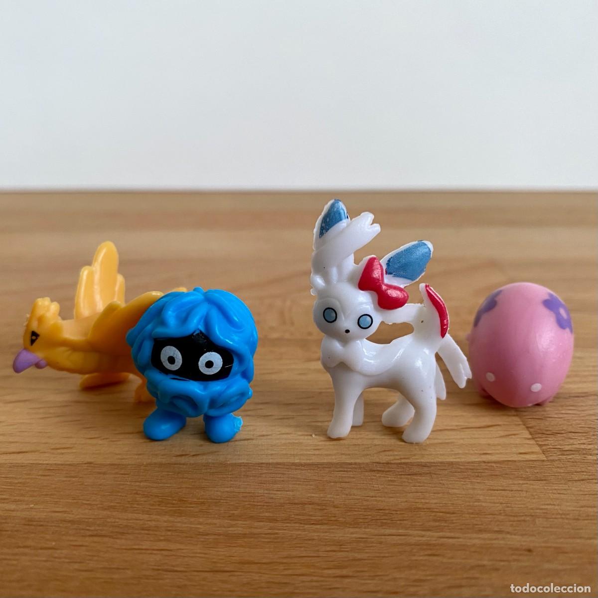 Manga-Figuren: Lote Figuras Pokemon mini Sylveon, Tangela, Munna, y Spearow. PK China