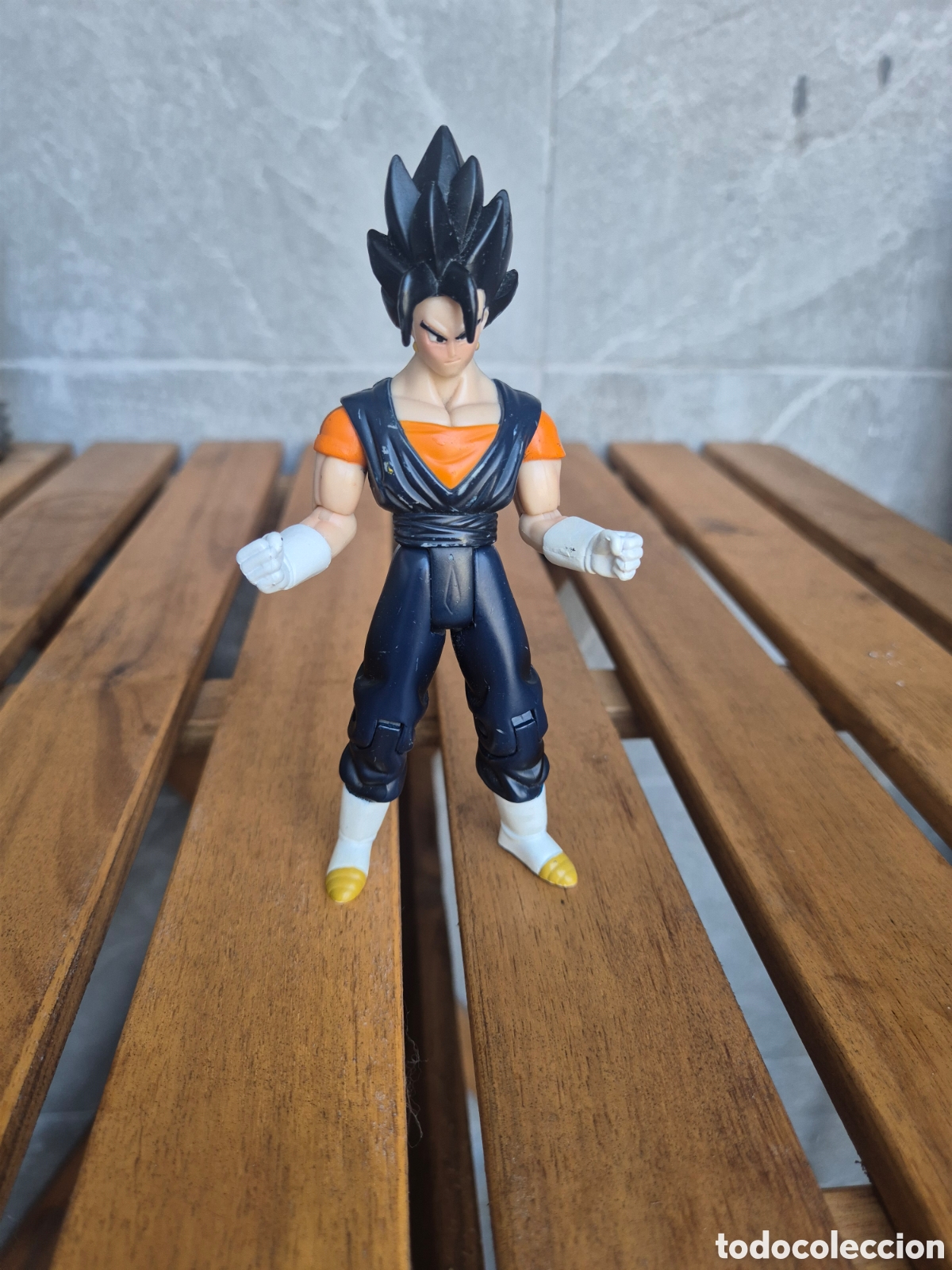 Figuras y mu&ntilde;ecos Manga: figura Dragon Ball vegito