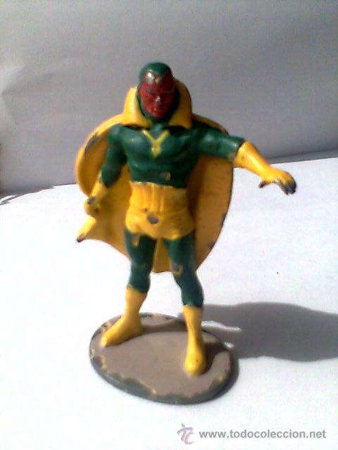 Figuras y mu&ntilde;ecos Marvel: MARVEL-TRAJE VERDE CAPA AMARILLA-REF.591 - Foto 1