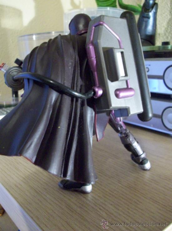 Figuras y mu&ntilde;ecos Marvel: FIGURA MAGNETO MARVEL LEGENDS X MEN CLASSICS - Foto 3