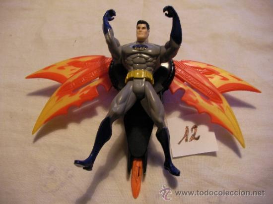Figuras y mu&ntilde;ecos Marvel: SUPERHEROE CON ARTILUGIO VOLADOR - ENVIO GRATIS A ESPA&Ntilde;A - Foto 1