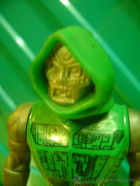 Figuras y mu&ntilde;ecos Marvel: Figura Dr Doom Secret Wars de 11 cm, Marvel 1984 - Foto 1