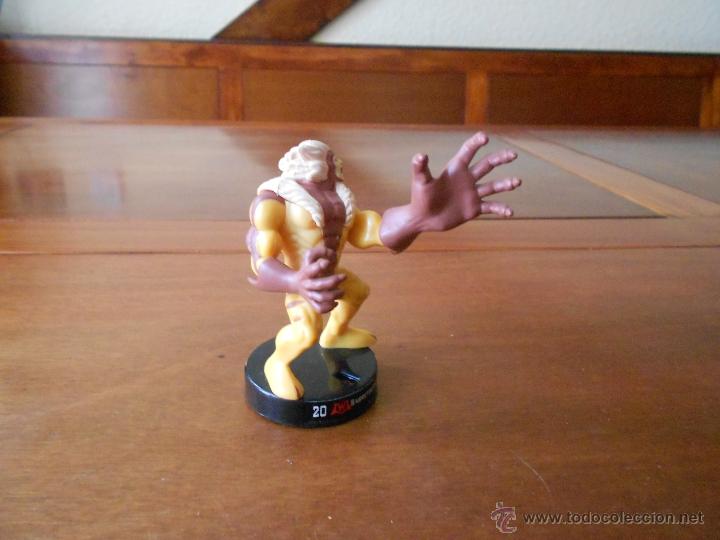 Figuras y mu&ntilde;ecos Marvel: FIGURA ATTACKTIX MARVEL HASBRO 2006 SABRETOOTH - Foto 2
