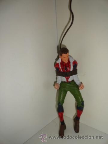 Figuras y mu&ntilde;ecos Marvel: FIGURA DE PETER PARKER SPIDERMAN CON CUERDA  MARVEL - Foto 1