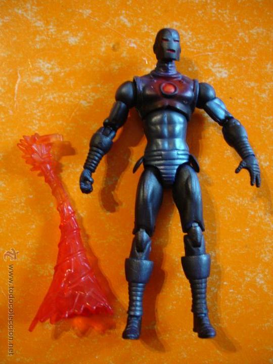 Figuras y mu&ntilde;ecos Marvel: FIGURA IRON MAN MARVEL UNIVERSE LEGENDS 70TH EXCLUSIVE . - Foto 1