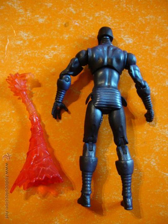 Figuras y mu&ntilde;ecos Marvel: FIGURA IRON MAN MARVEL UNIVERSE LEGENDS 70TH EXCLUSIVE . - Foto 2