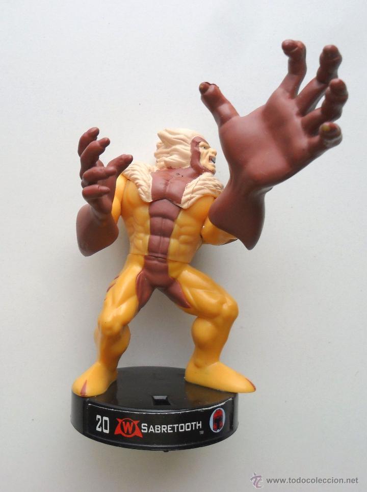 Figuras y mu&ntilde;ecos Marvel: FIGURA MARVEL ATTACKTIX SABRETOOTH HASBRO 2006 - Foto 2