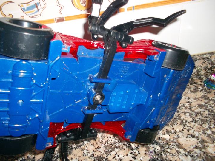 Figuras y mu&ntilde;ecos Marvel: coche de espiderman - Foto 4