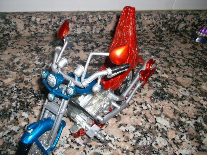 Figuras y mu&ntilde;ecos Marvel: moto de espiderman - Foto 2