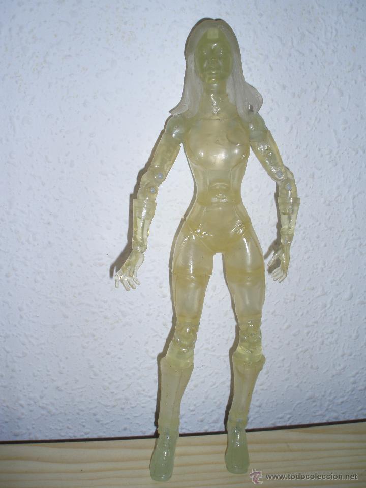 Figuras y mu&ntilde;ecos Marvel: mu&ntilde;eco la chica invisible toy bizz - Foto 1