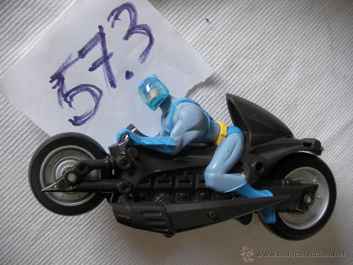 Figuras y mu&ntilde;ecos Marvel: FIGURA DE BATMAN Y MOTO - Foto 1
