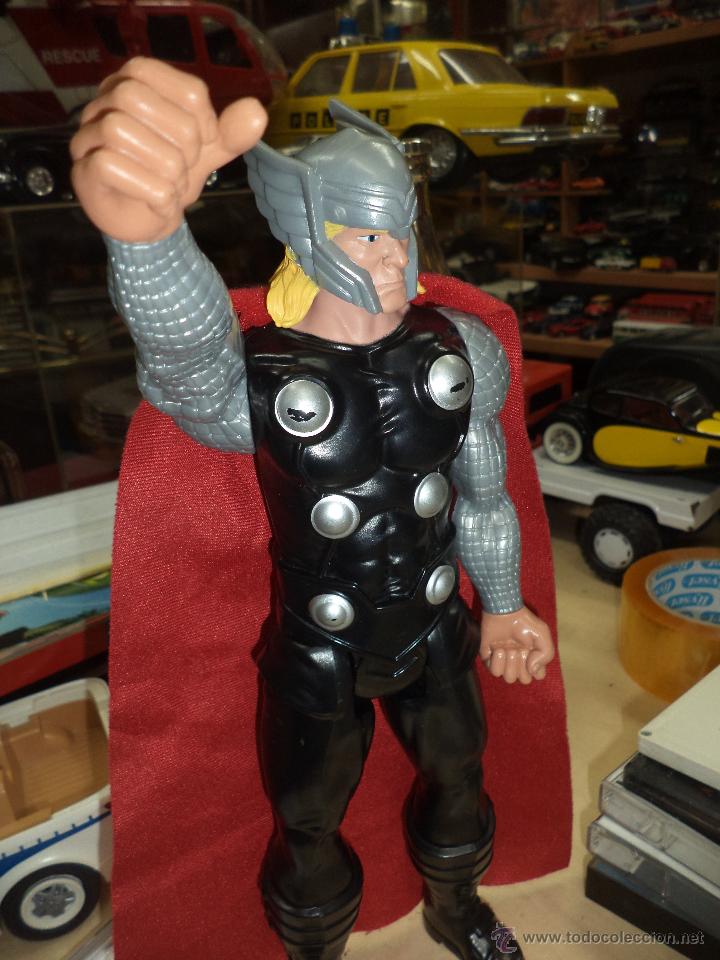 Figuras y mu&ntilde;ecos Marvel: Thor.Dios del Trueno.Los Vengadores.Marvel Comics / Hasbro. - Foto 4