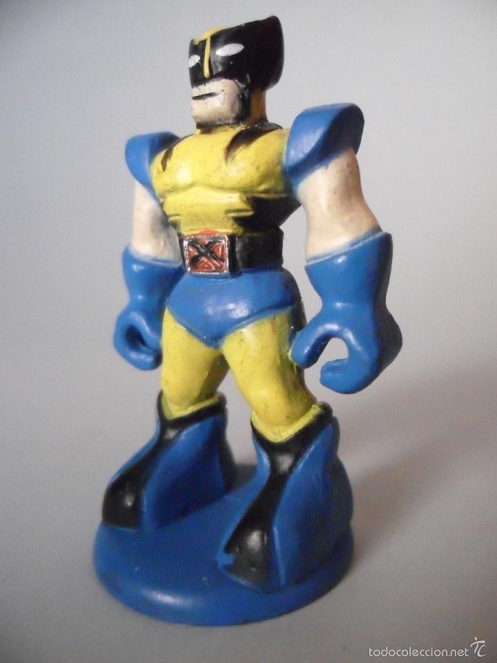 Figuras y mu&ntilde;ecos Marvel: MARVEL HEROES WOLVERINE LOBEZNO FIGURA TIPO KINDER 2008 - Foto 2