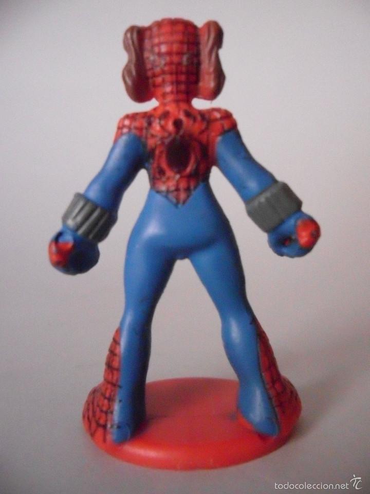 Figuras y mu&ntilde;ecos Marvel: MARVEL HEROES SHE SPIDERMAN FIGURA TIPO KINDER 2011 - Foto 4