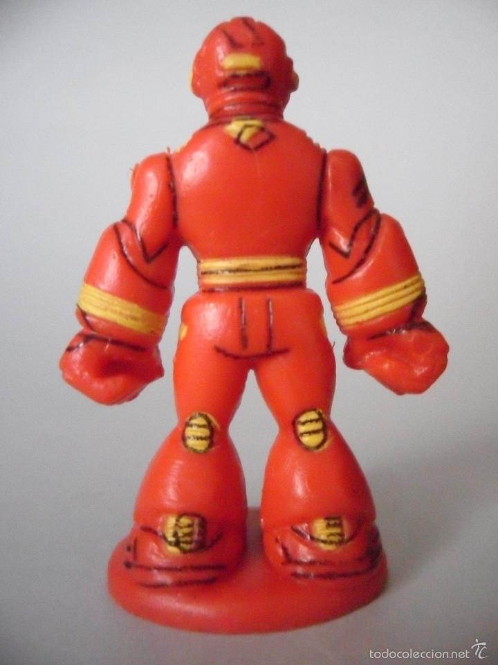 Figuras y mu&ntilde;ecos Marvel: MARVEL HEROES IRON MAN FIGURA TIPO KINDER 2011 - Foto 4