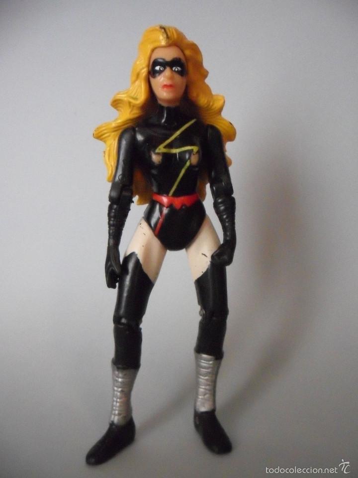 Figuras y mu&ntilde;ecos Marvel: MS. MARVEL RARA FIGURA TOY BIZ BOOTLEG - Foto 2