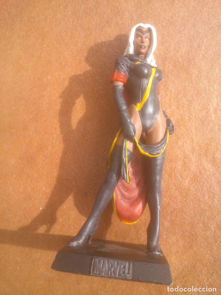 Figuras y mu&ntilde;ecos Marvel: TORMENTA Colecci&oacute;n Marvel Edici&oacute;n limitada Eaglemoss - Foto 2