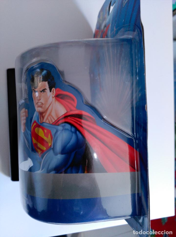 Figuras y mu&ntilde;ecos Marvel: Dc Comics Superman Figura De New Toys Coleccionable Monogram - Foto 9