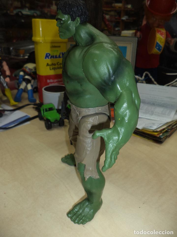 Figuras y mu&ntilde;ecos Marvel: Hulk -  Figura articulada de 19cm.Hasbro Marvel 2011. - Foto 2