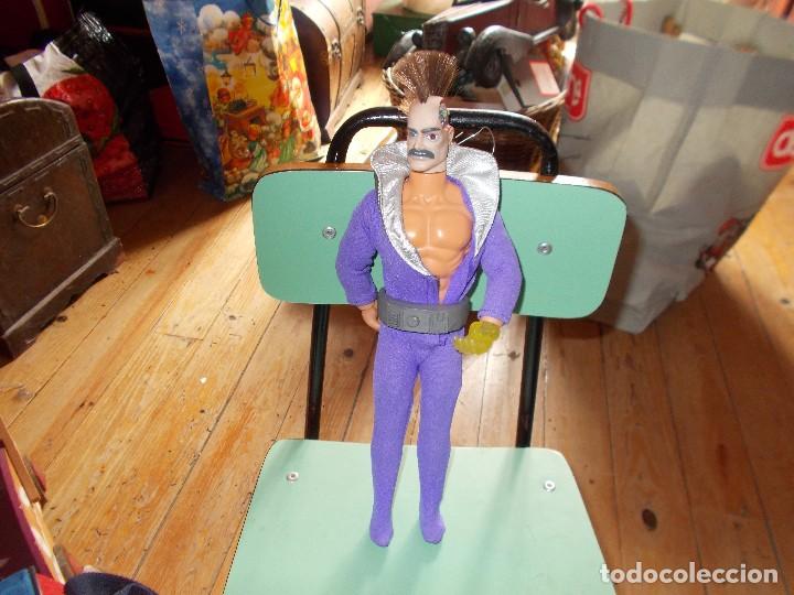 Figuras y mu&ntilde;ecos Marvel: Mu&ntilde;eco articulado - Foto 1
