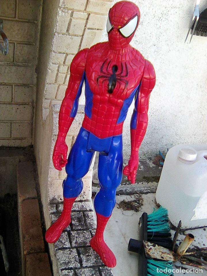 Figuras y mu&ntilde;ecos Marvel: Spiderman (Serie Los vengadores, Hasbro Marvel, 2013) - 30 cms - Foto 3
