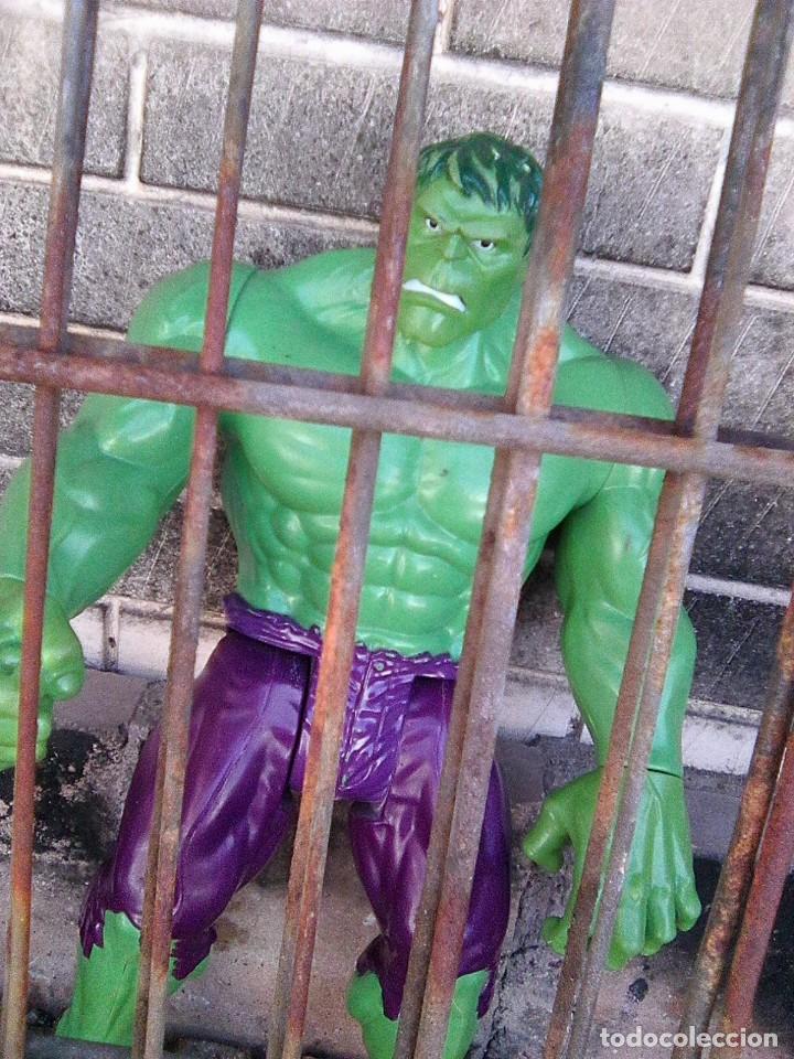 Figuras y mu&ntilde;ecos Marvel: hulk (Serie Los vengadores, Hasbro Marvel, 2013) - 30 cms - Foto 3